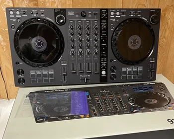 (НОВАЯ СКИДКА) Pioneer DJ DDJ-1000SRT 4-палубный диджейский контроллер Serato 1 заказ