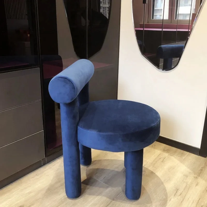 Дизайнерский стул с простой спинкой в скандинавском стиле, обеденный стул, стул для макияжа, стул для салона красоты, маникюрный стул, симпатичный толстый стул, стул для гостиной - 2